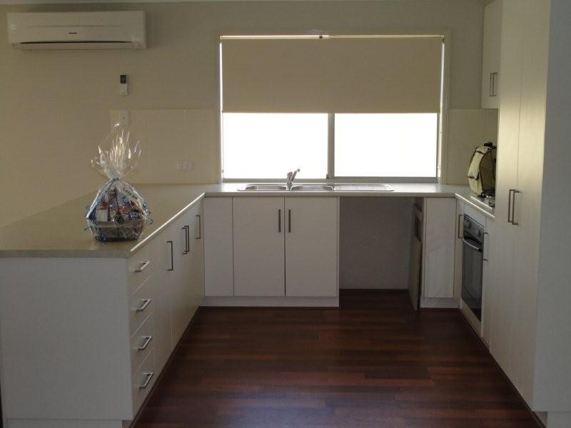 16 Miranda Place, Seaford Meadows SA 5169