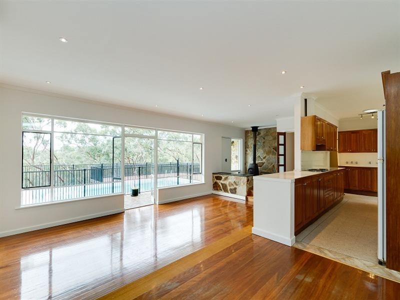 7 Nunyara Crescent, Belair SA 5052