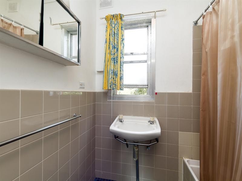 3/4 Shepherds Hill Road, Bedford Park SA 5042