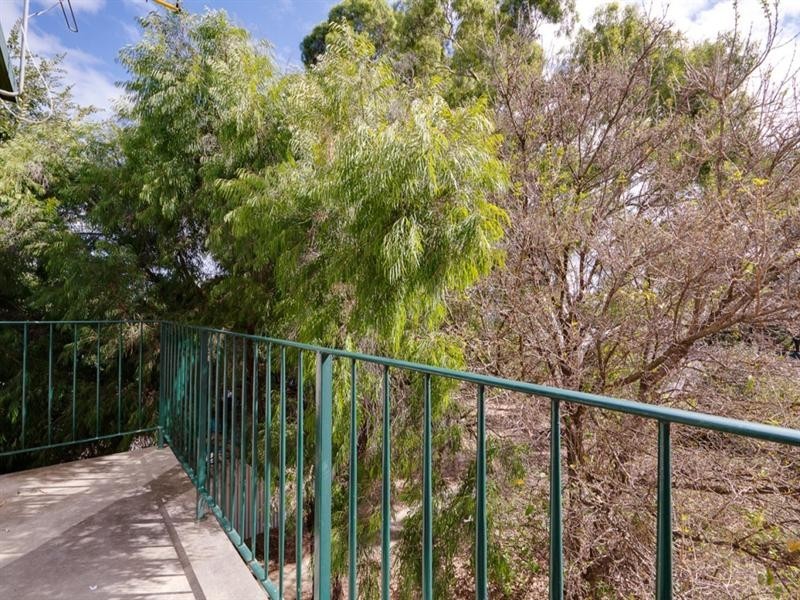 3/4 Shepherds Hill Road, Bedford Park SA 5042