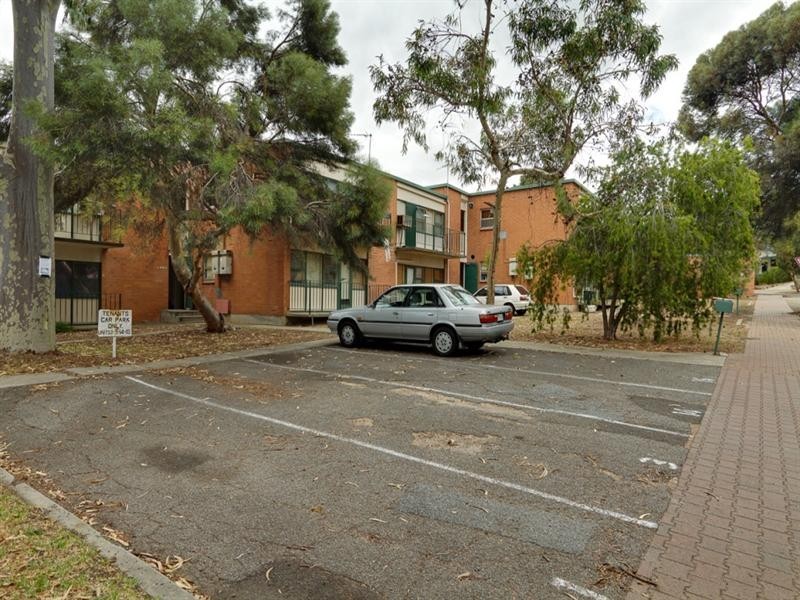 3/4 Shepherds Hill Road, Bedford Park SA 5042