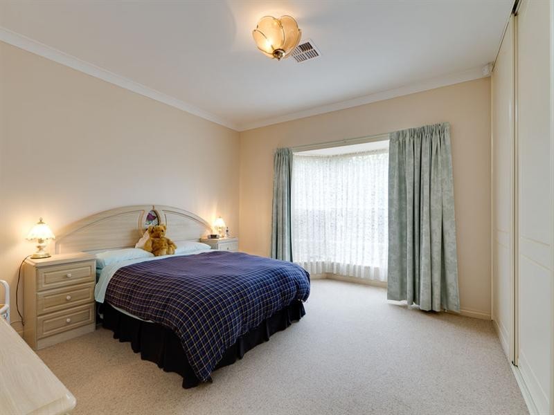 137 Seacombe Road, Dover Gardens SA 5048