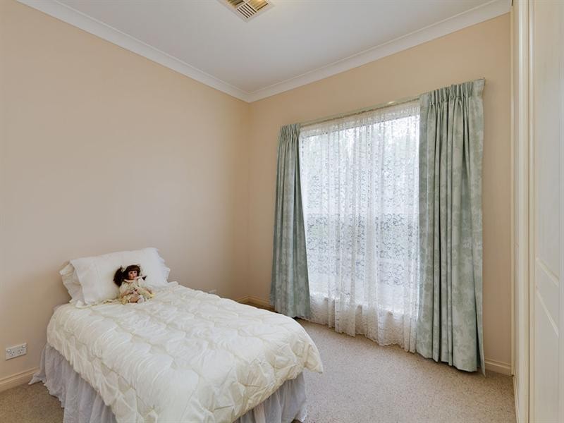 137 Seacombe Road, Dover Gardens SA 5048