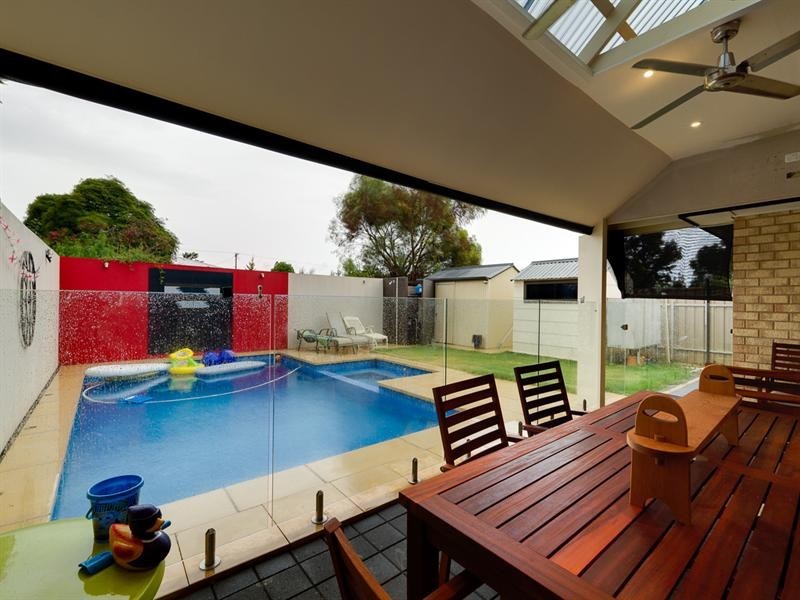 26 Bahloo Avenue, Mitchell Park SA 5043