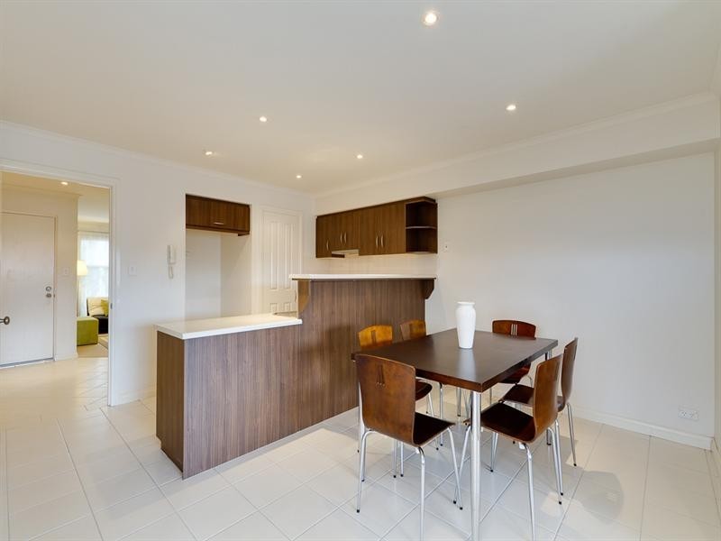 34 McFarlane Avenue, Mitchell Park SA 5043