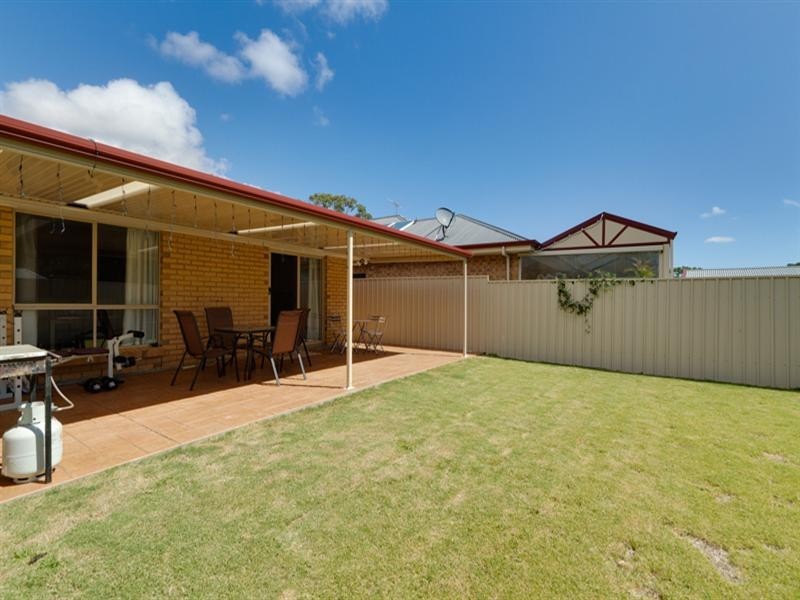 6A Raggatt Crescent, Mitchell Park SA 5043