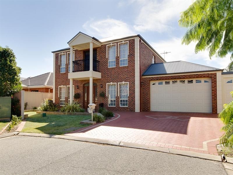6 Dunk Crescent, Grange SA 5022