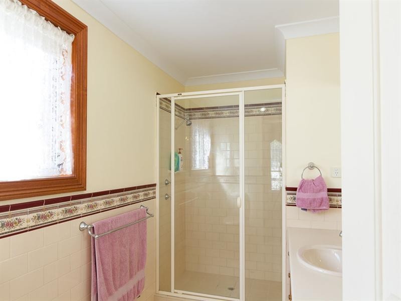 6 Dunk Crescent, Grange SA 5022
