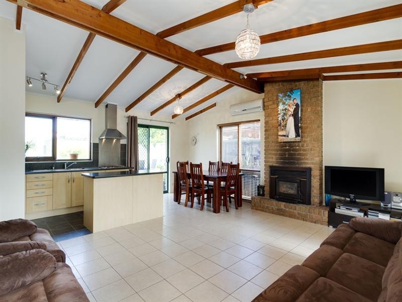 4 Fotheringham Road, North Haven SA 5018