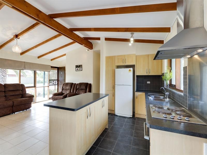 4 Fotheringham Road, North Haven SA 5018