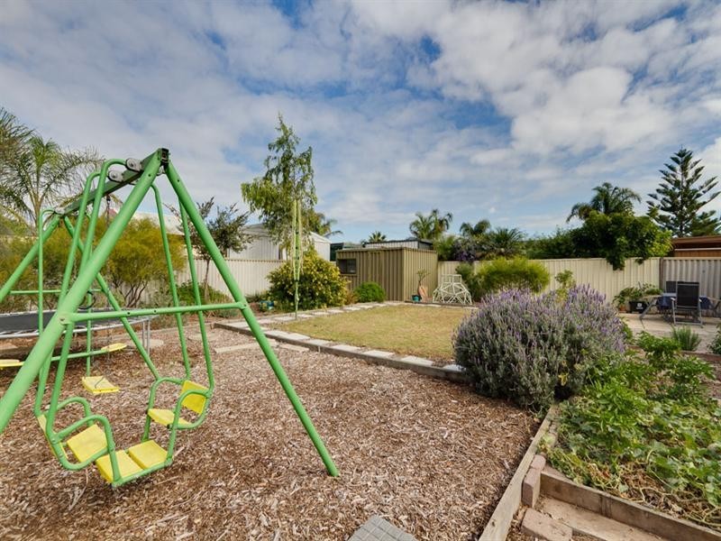 4 Fotheringham Road, North Haven SA 5018