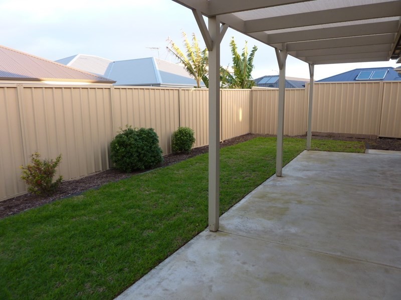 17 Whistlers Avenue, Aldinga Beach SA 5173