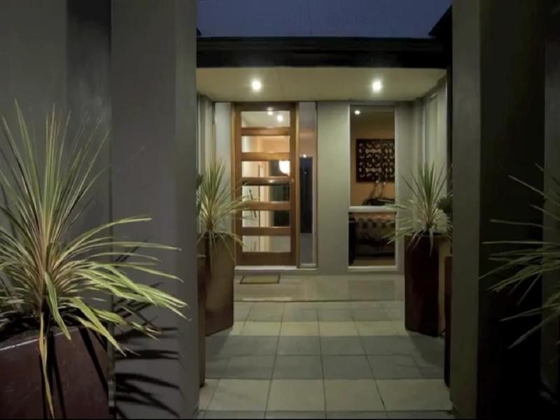 98 Highfield Drive, Craigburn Farm SA 5051