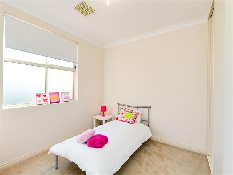 13 Lincoln Avenue, Sturt SA 5047