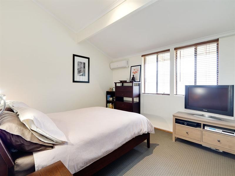 8/14 Windsor Avenue, Clovelly Park SA 5042