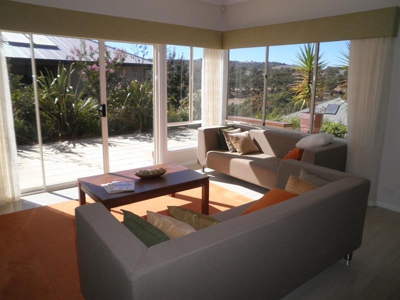 96 Highfield Drive, Craigburn Farm SA 5051