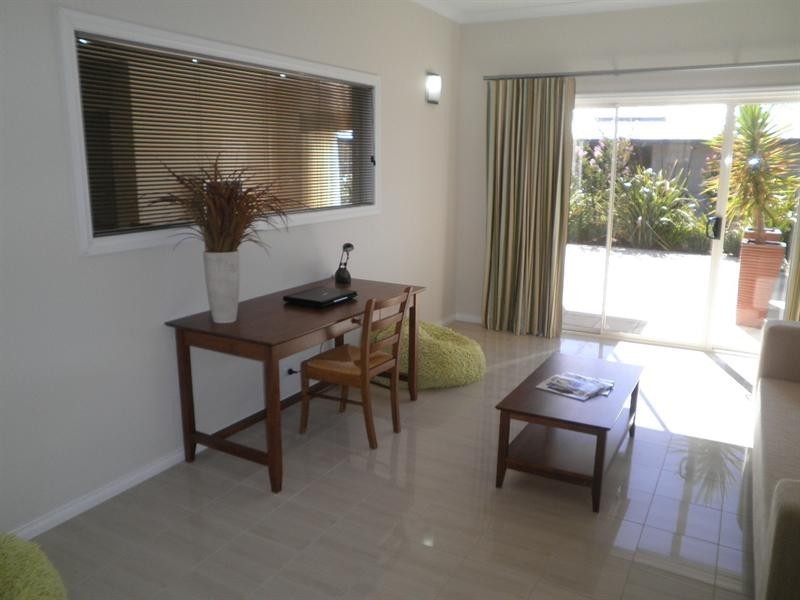 96 Highfield Drive, Craigburn Farm SA 5051