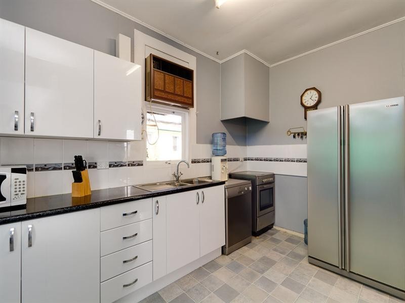 7 Harbrow Grove, Seacombe Gardens SA 5047