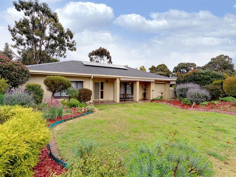 13 Lulworth Place, Flagstaff Hill SA 5159