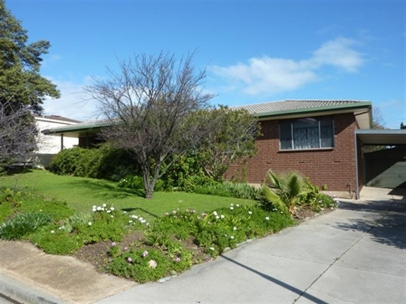 229 The Cove Road, Hallett Cove SA 5158