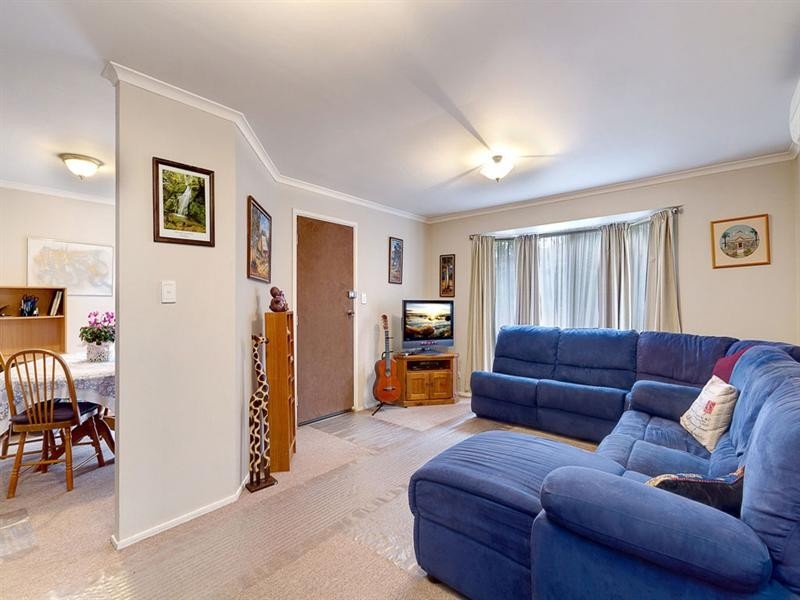 1/2 Manning Road, Aberfoyle Park SA 5159