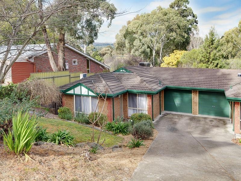 1/2 Manning Road, Aberfoyle Park SA 5159