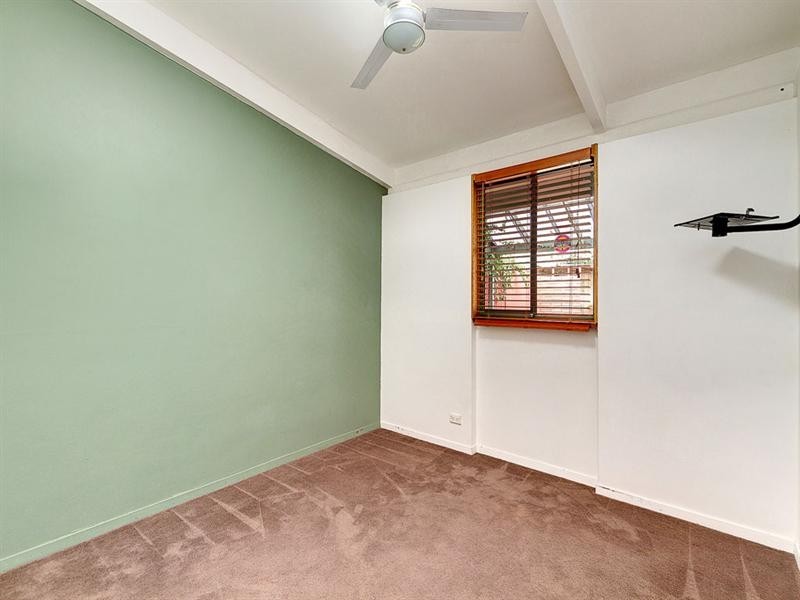 35 Tripoli Road, Happy Valley SA 5159