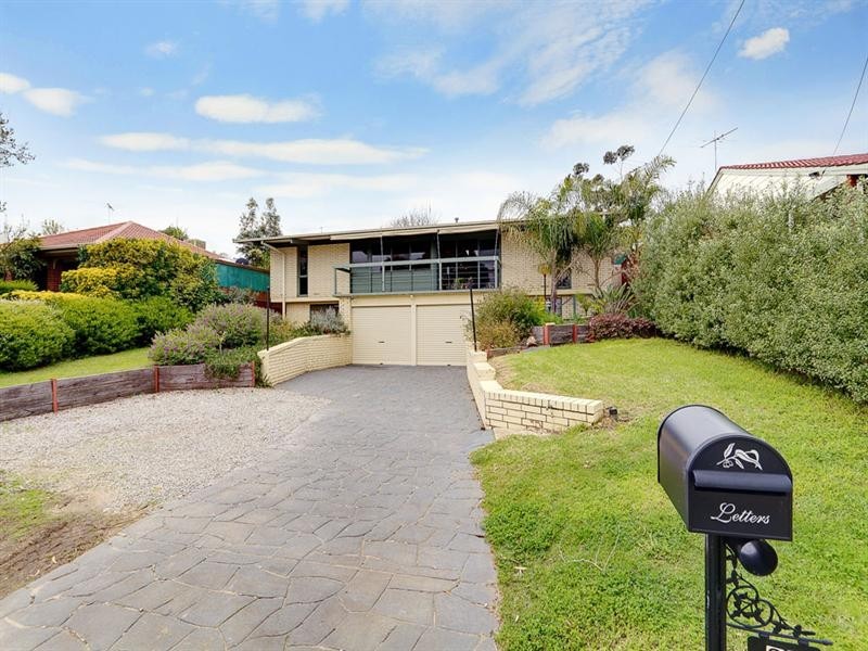 35 Tripoli Road, Happy Valley SA 5159
