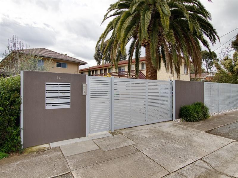 2/12 Henry Street, Plympton SA 5038