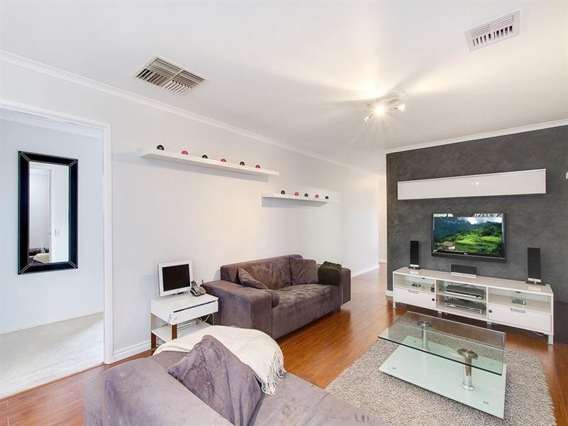 47 Forest Drive, Happy Valley SA 5159