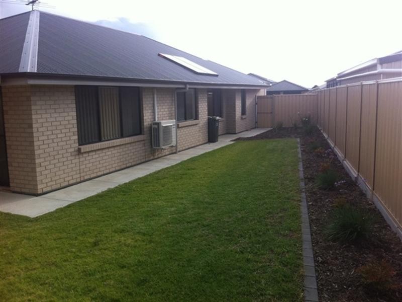 33 Bushtail Avenue, Aldinga Beach SA 5173