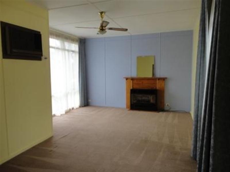 21 Kent Avenue, Seacombe Gardens SA 5047