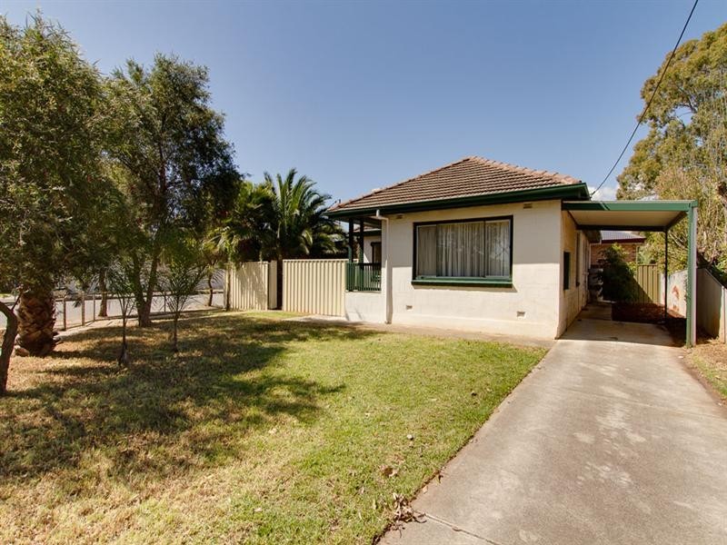 17 York Avenue, Clovelly Park SA 5042