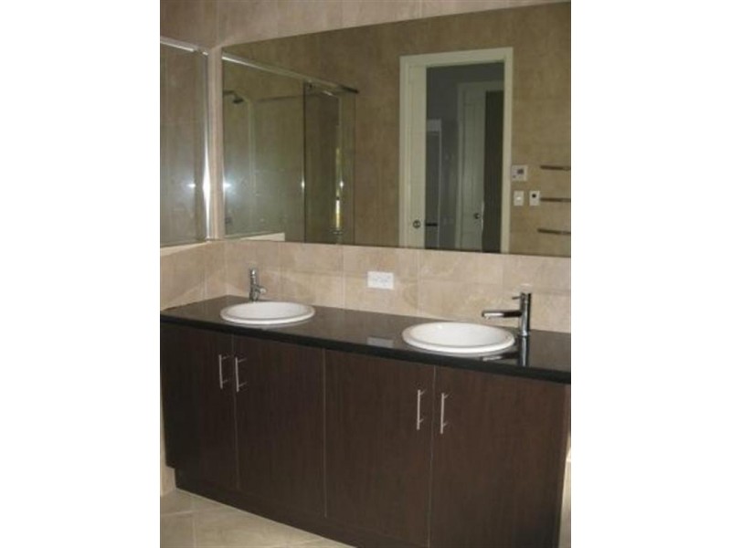 5A White Cresent, Seacombe Gardens SA 5047