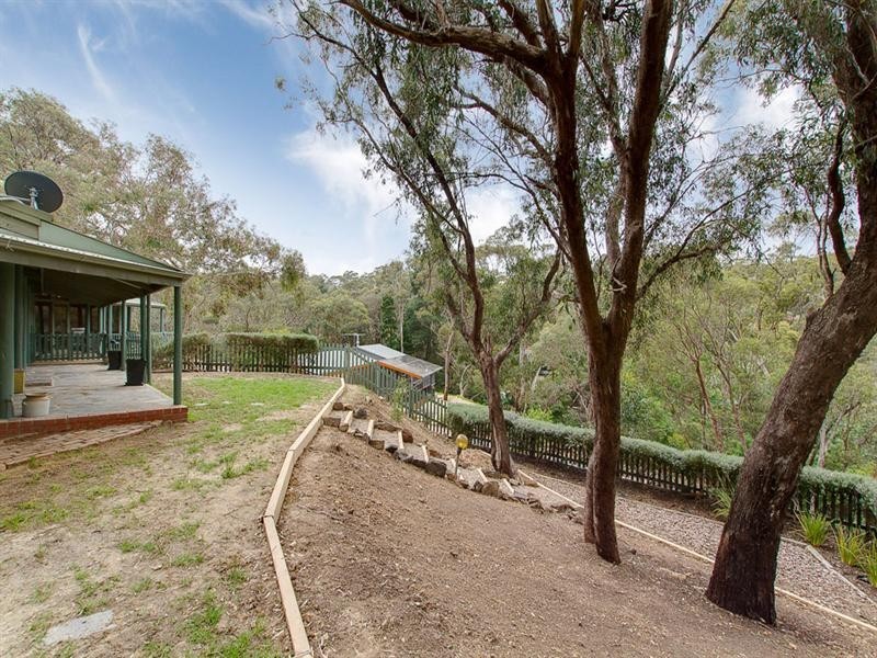 8 Bilinga Way, Belair SA 5052