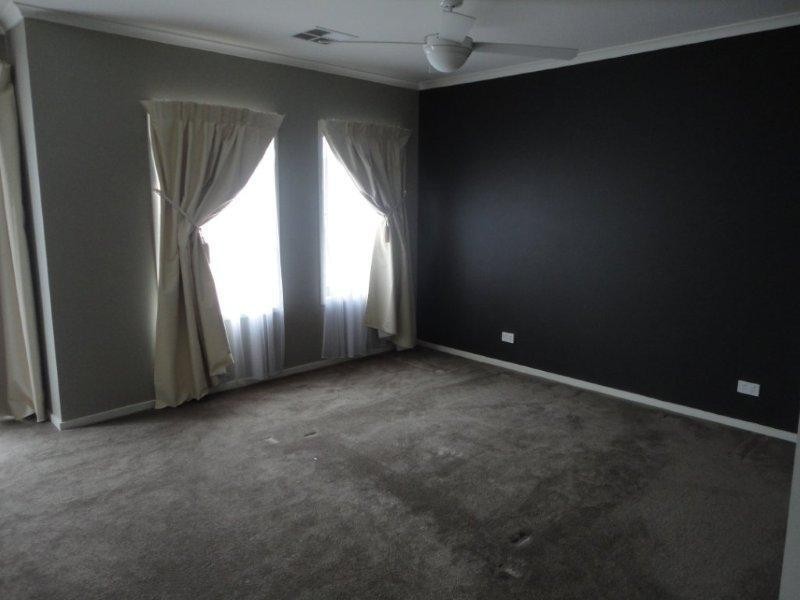 124 Bradley Grove, Mitchell Park SA 5043