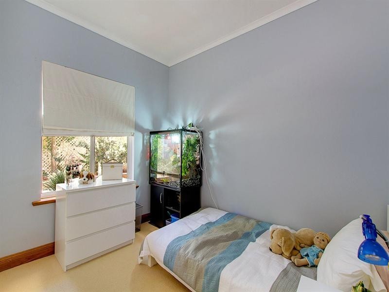 74 Lochside Drive, West Lakes SA 5021