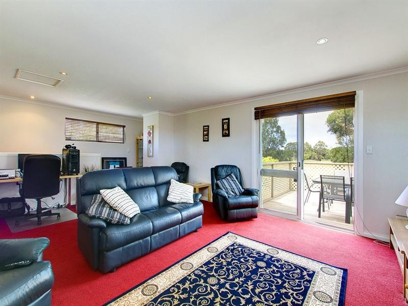 74 Lochside Drive, West Lakes SA 5021