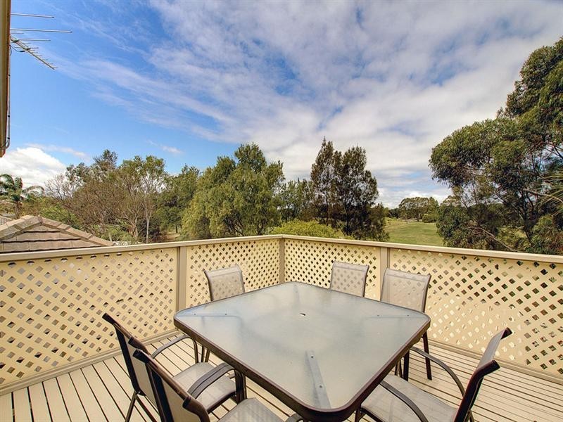 74 Lochside Drive, West Lakes SA 5021