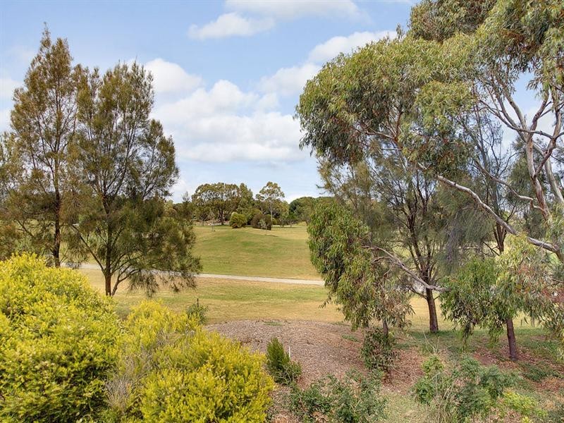 74 Lochside Drive, West Lakes SA 5021