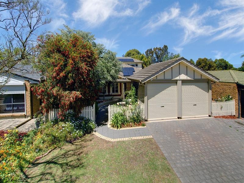 74 Lochside Drive, West Lakes SA 5021