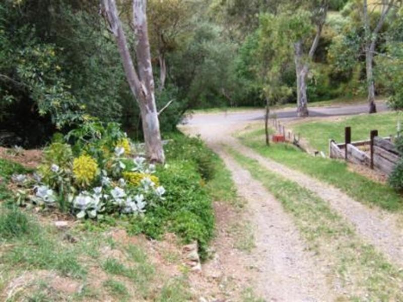 19 Cameron Avenue, Darlington SA 5047