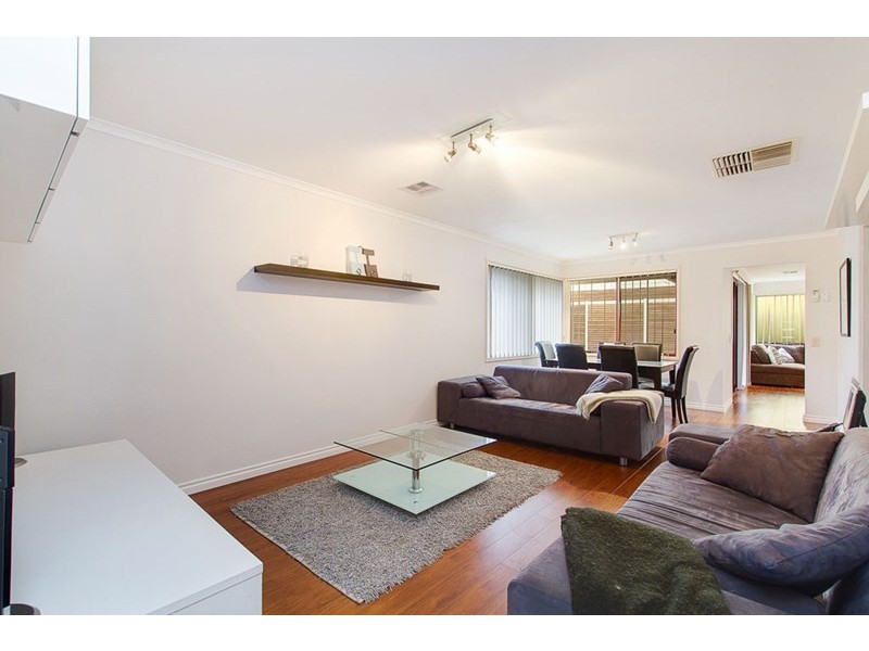 47 Forest Drive, Happy Valley SA 5159