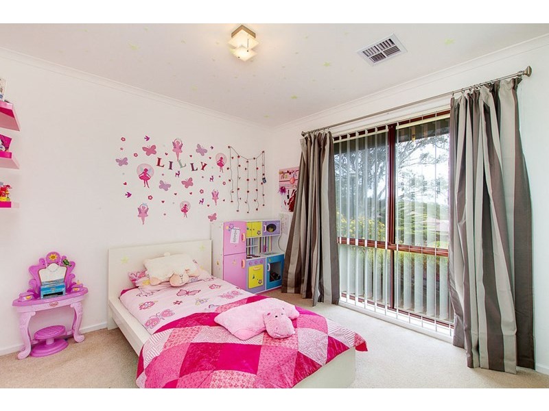 47 Forest Drive, Happy Valley SA 5159