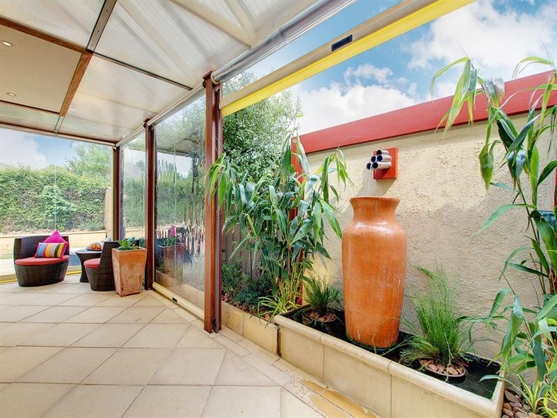 16 Mundulla Avenue, Woodcroft SA 5162