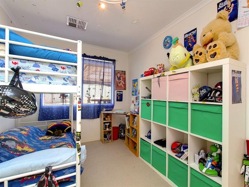 6 Stokes Court, Morphett Vale SA 5162