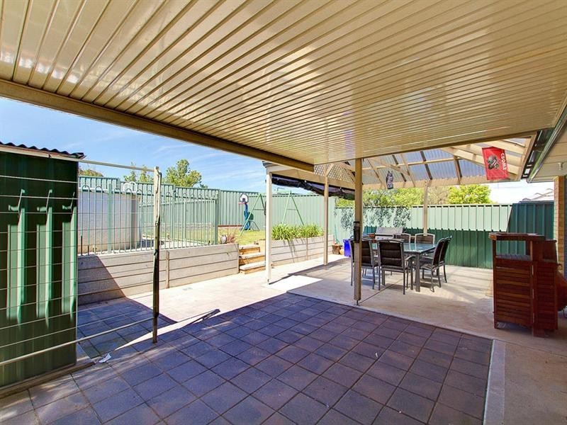 6 Stokes Court, Morphett Vale SA 5162