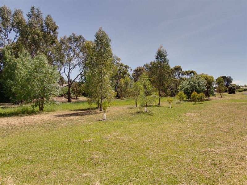 6 Stokes Court, Morphett Vale SA 5162