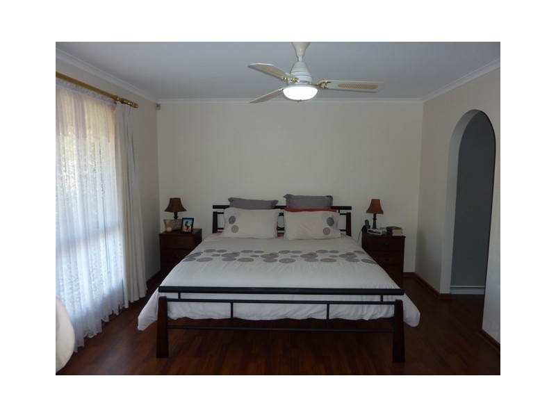 18 Grace Court, Morphett Vale SA 5162