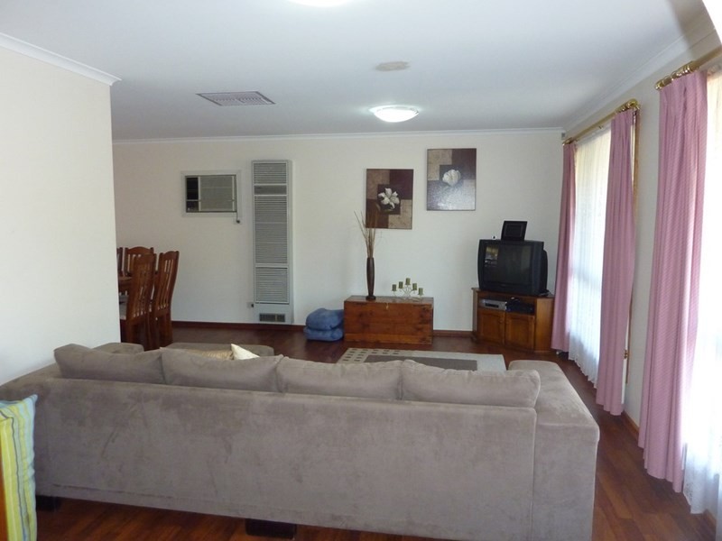 18 Grace Court, Morphett Vale SA 5162